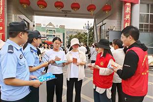 马内本场对阵吉达联合数据：2进球3关键传球，评分9.1